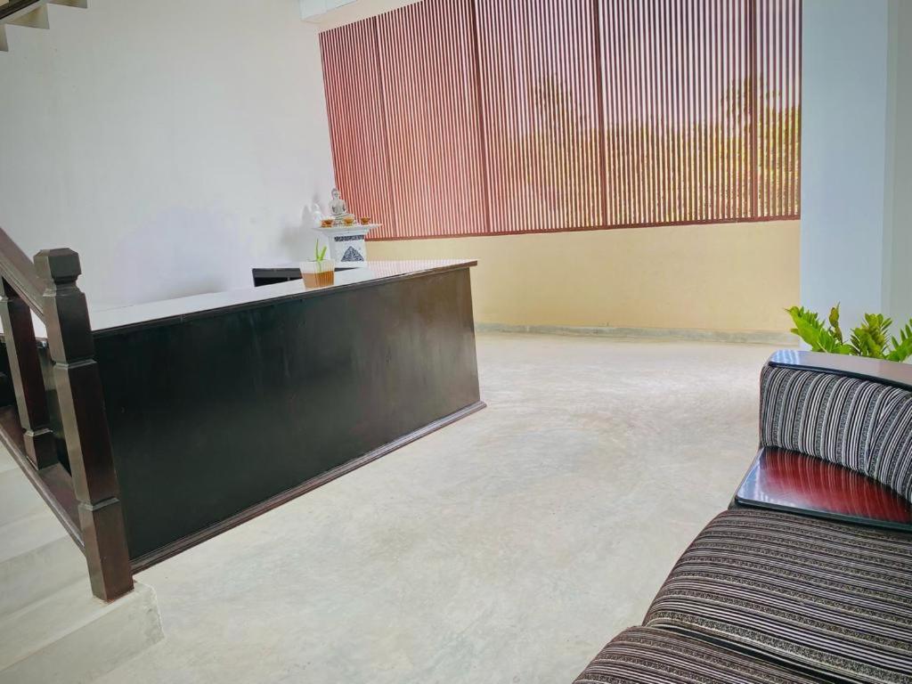 Sevenra Grand Beach Hotel Ambalangoda  Exterior photo